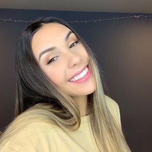 Meet your Posher, Jenna